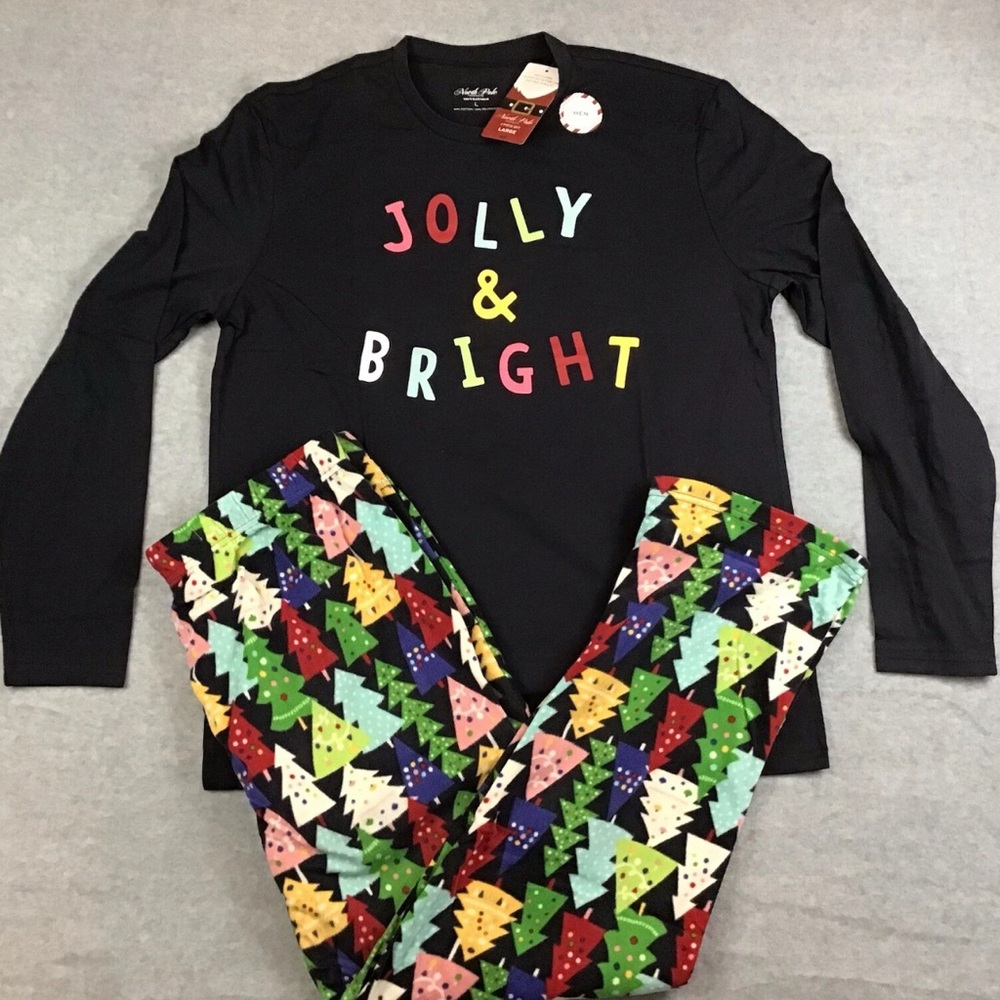 Family matching holiday trees pajamas set size Small EXCELLENT condition